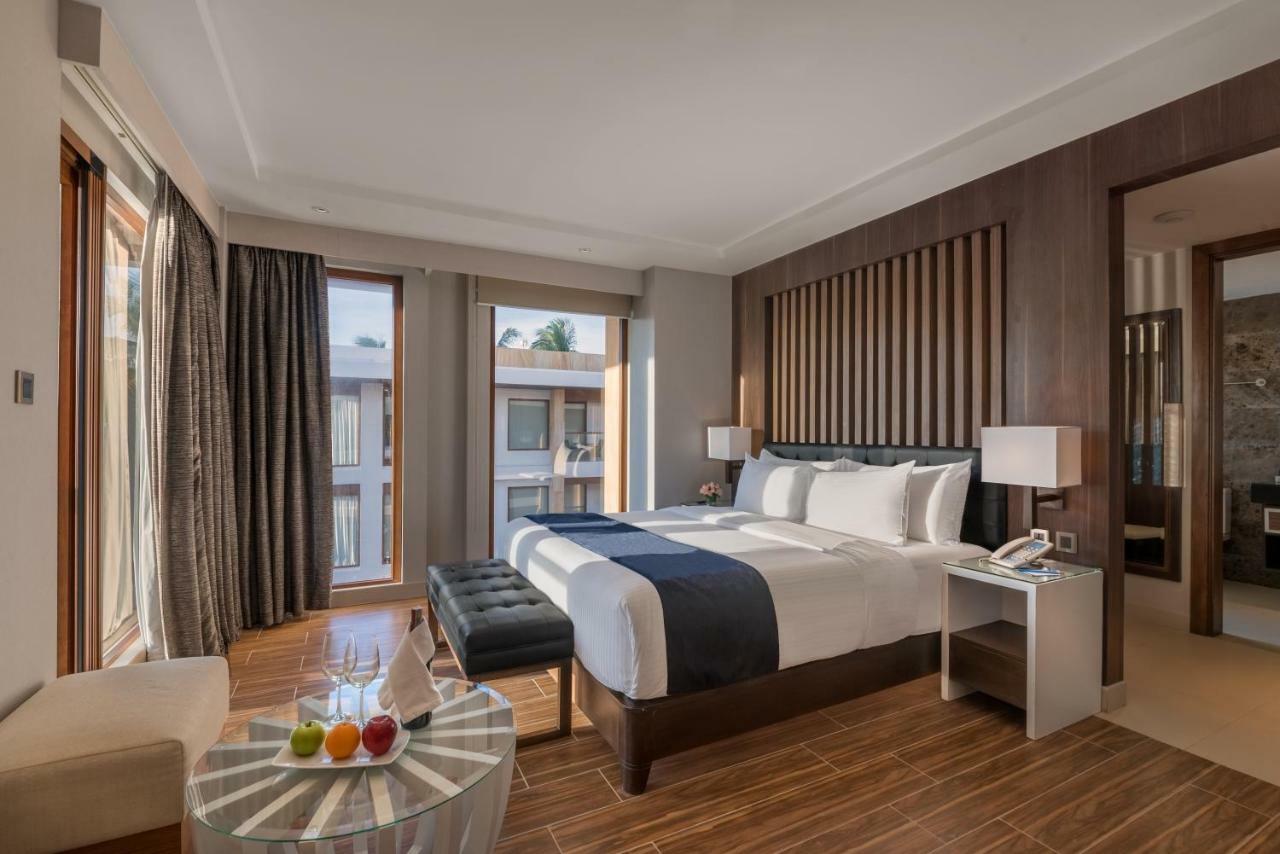 Henann Crystal Sands Resort Balabag  Екстер'єр фото